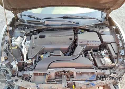 2017 Nissan Altima 2.5 z USA, uszkodzony, nr VIN 1N4AL3AP0HC215208